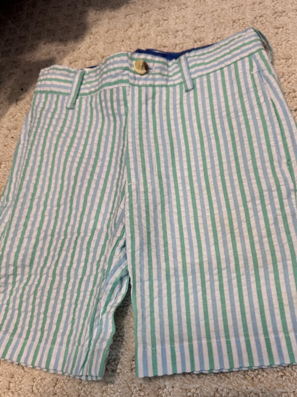 J. Bailey boys size 5 seersucker shorts like new